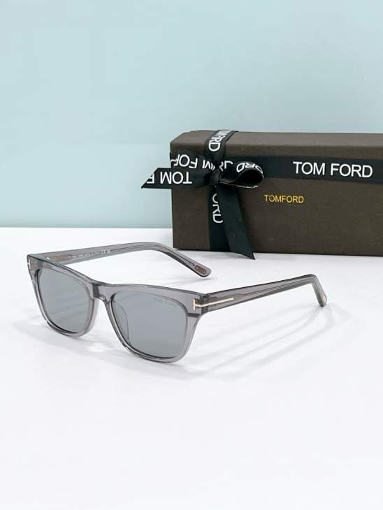 Picture of Tom Ford Sunglasses _SKUfw77619632fw